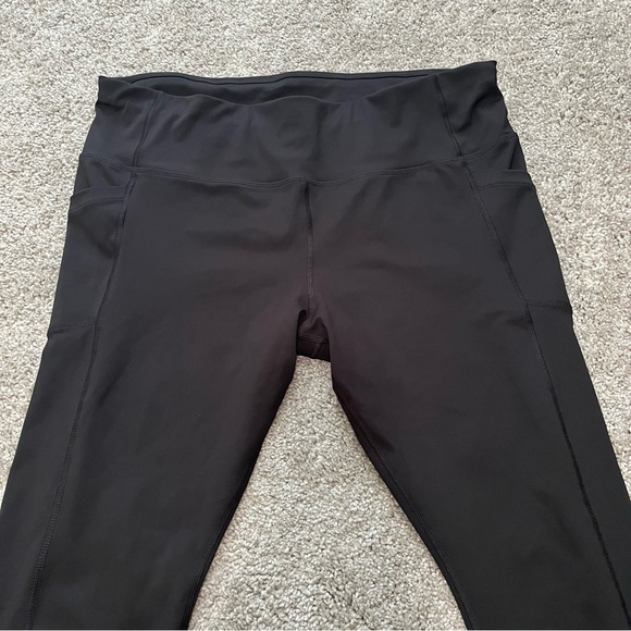 Avia size XXL women’s black capris workout leggings - Picture 6 of 7